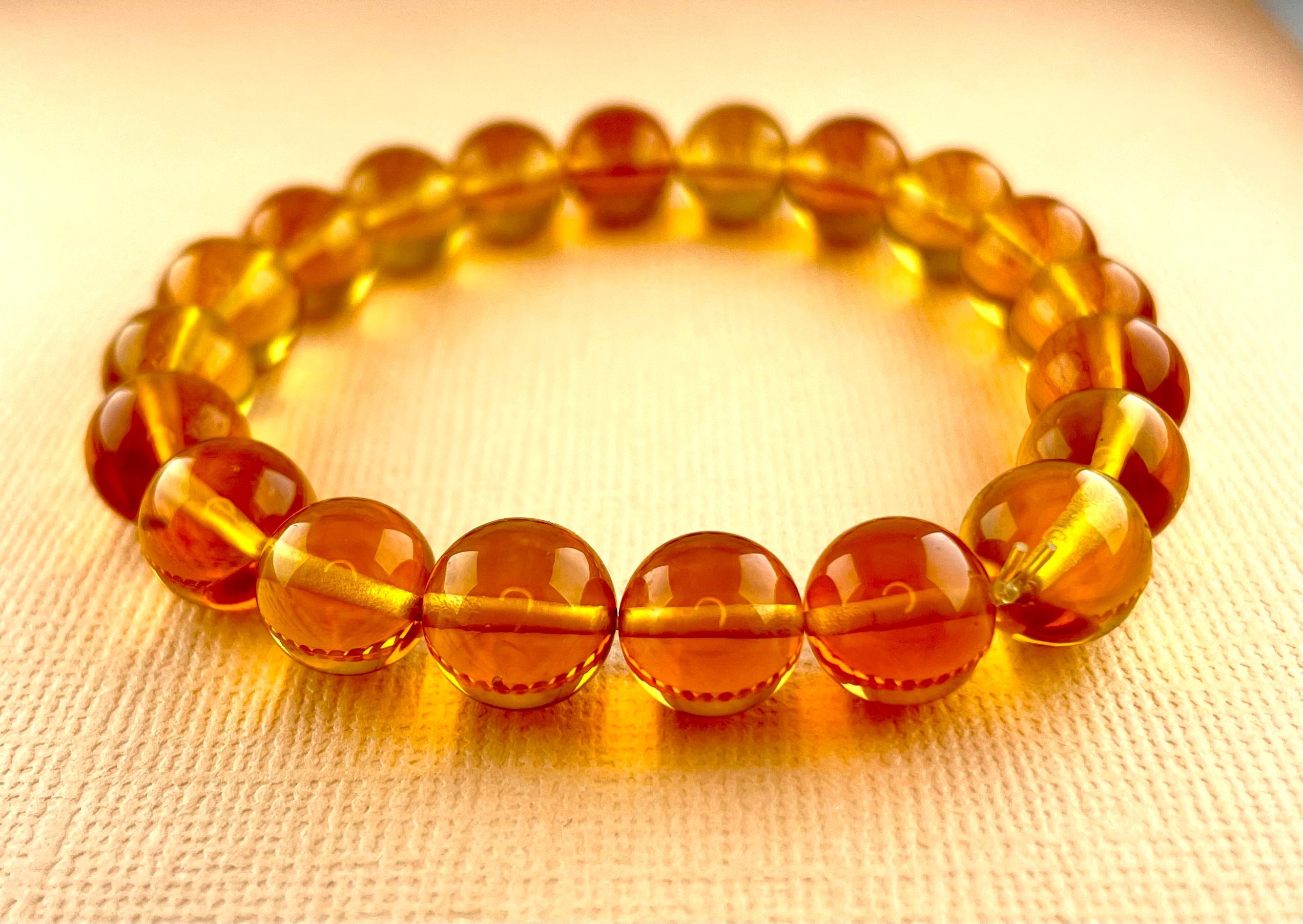 Amber deals bead bracelet